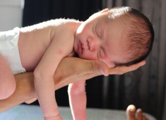 Czy da się naładować telefon ziemniakiem?