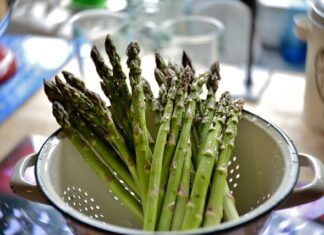 Jaki zasilacz do RTX 4080 i i7 13700k?