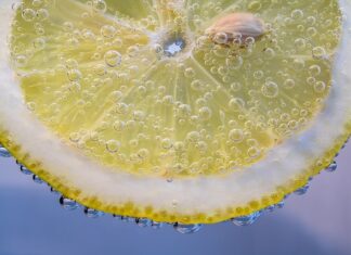 Ile rdzeni CUDA ma RTX 4070 TI?