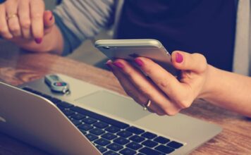 Jaki telefon ze średniej półki?