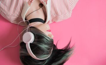 Jakie słuchawki zamknięte?